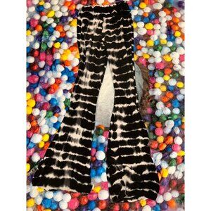 white black flare leggings